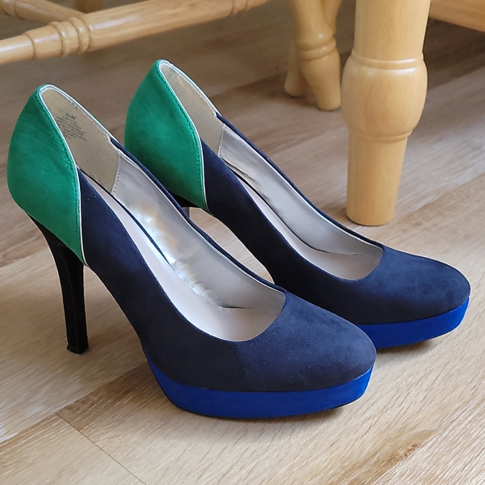 9&Co. Color block platform heels